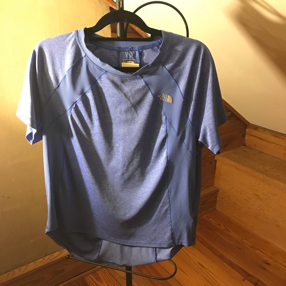 The North Face Cornflower Blue Top, EUC, L